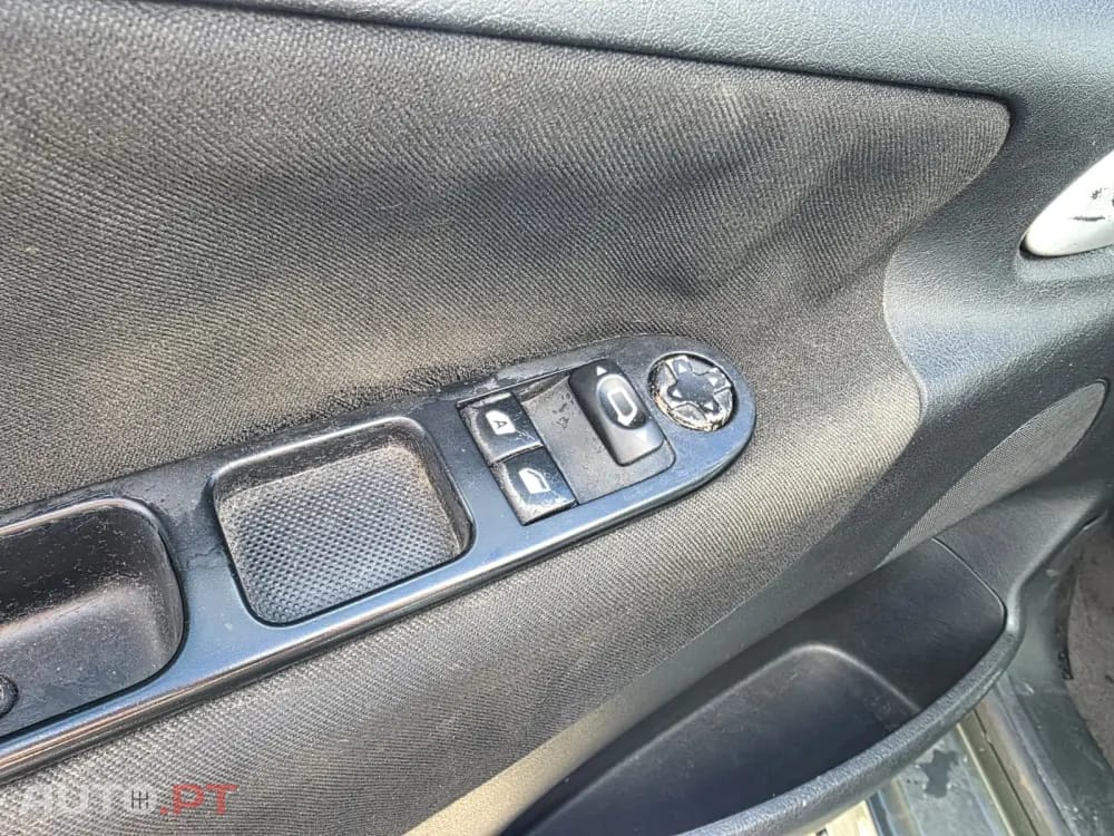 Peugeot 207 1.4 HDi Active