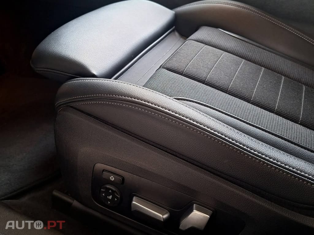 BMW 320 d Touring Line Sport Auto 8
