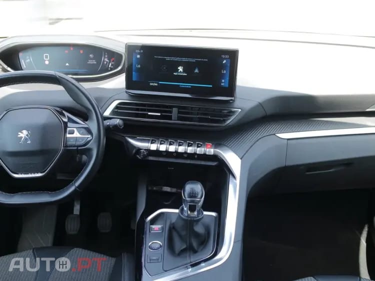 Peugeot 3008 1.5 BlueHDi Allure