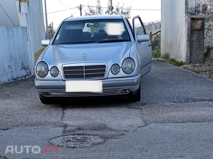 Mercedes-Benz E 250 Elegance