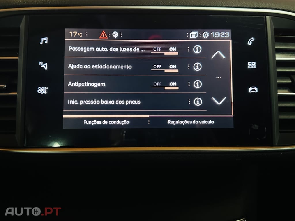 Peugeot 308 1.2 PureTech Allure Full LED EAT8