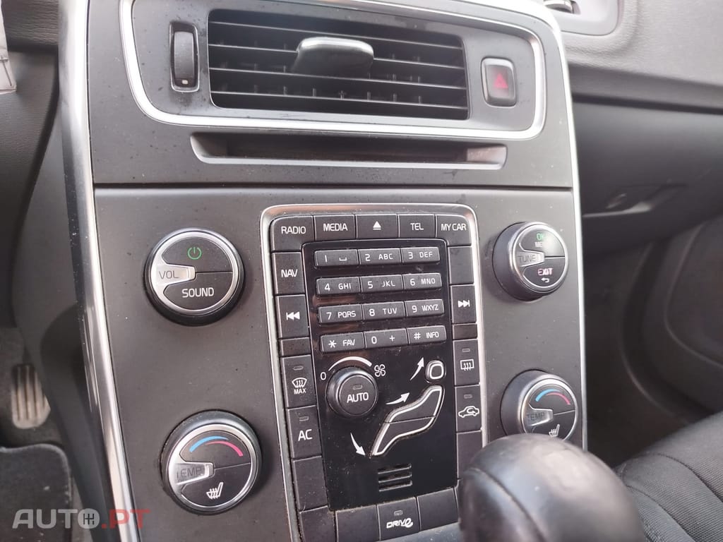 Volvo V60 1.6 D2 Drive Summum Start/Stop