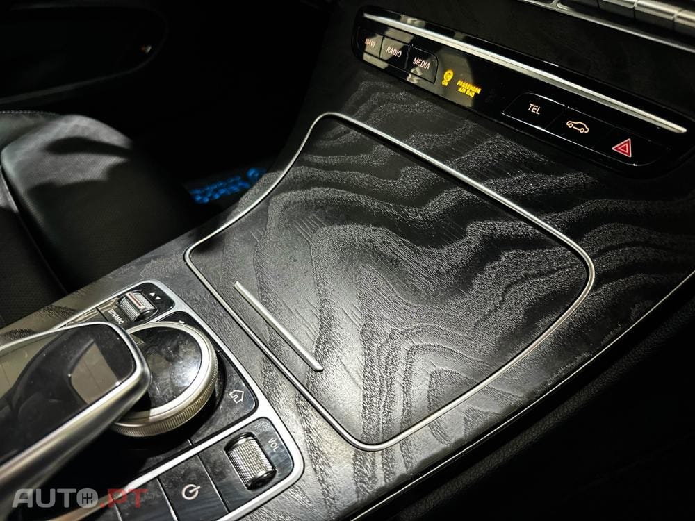 Mercedes-Benz C 200 Cabrio 9G-Tronic AMG Line