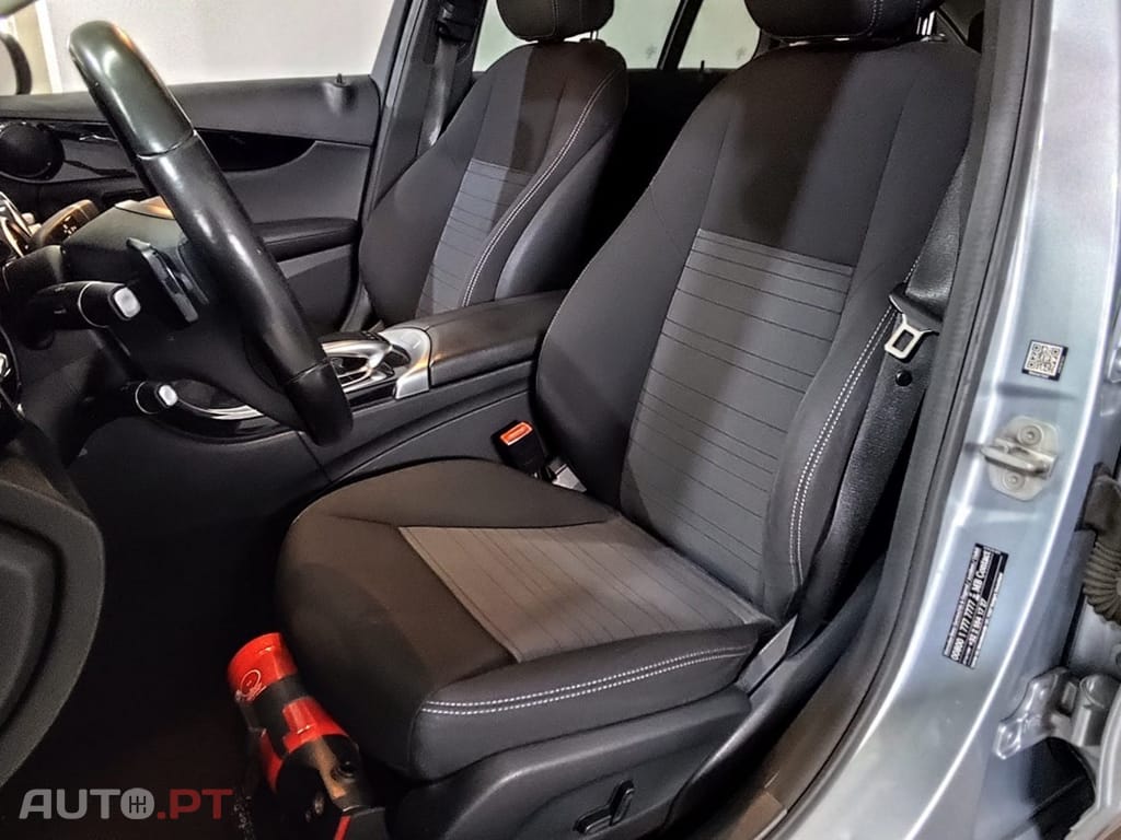 Mercedes-Benz C 300 BlueTEC Hybrid — fotografia 7