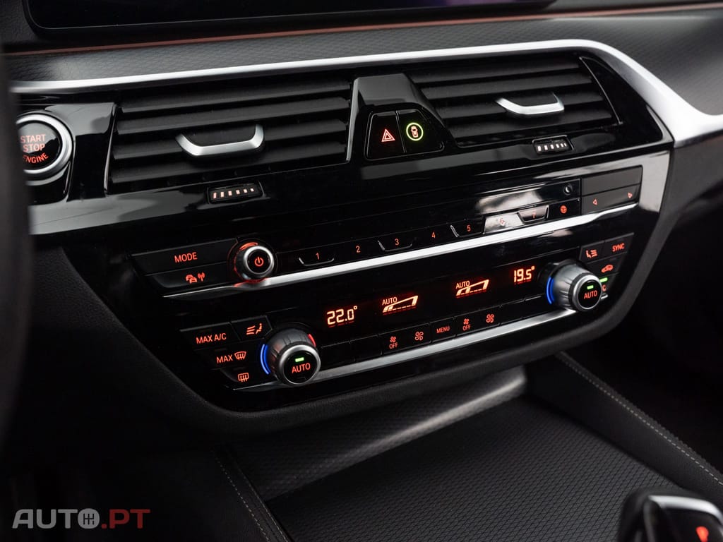 BMW 520 d Pack Desportivo M Auto