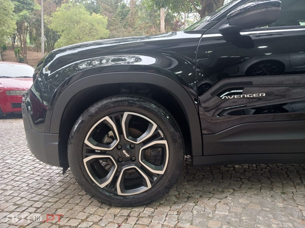 Jeep Avenger 1.2 GSE T3 Altitude