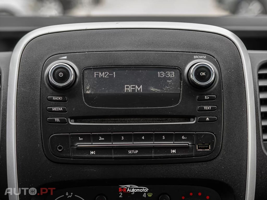 Renault Trafic 1.6dCi L1H1 9 Lugares NACIONAL