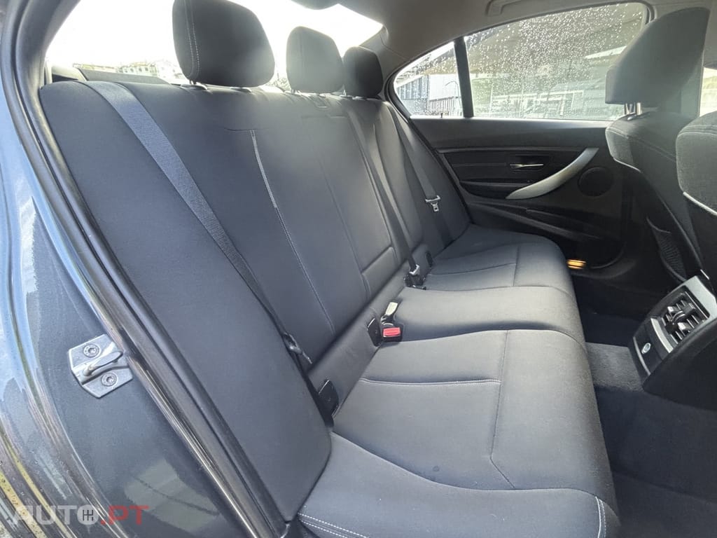 BMW 318 d Pack M