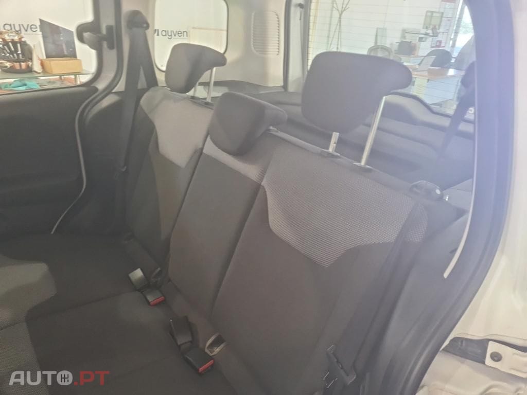 Ford Tourneo 1.0 EcoBoost Ambiente