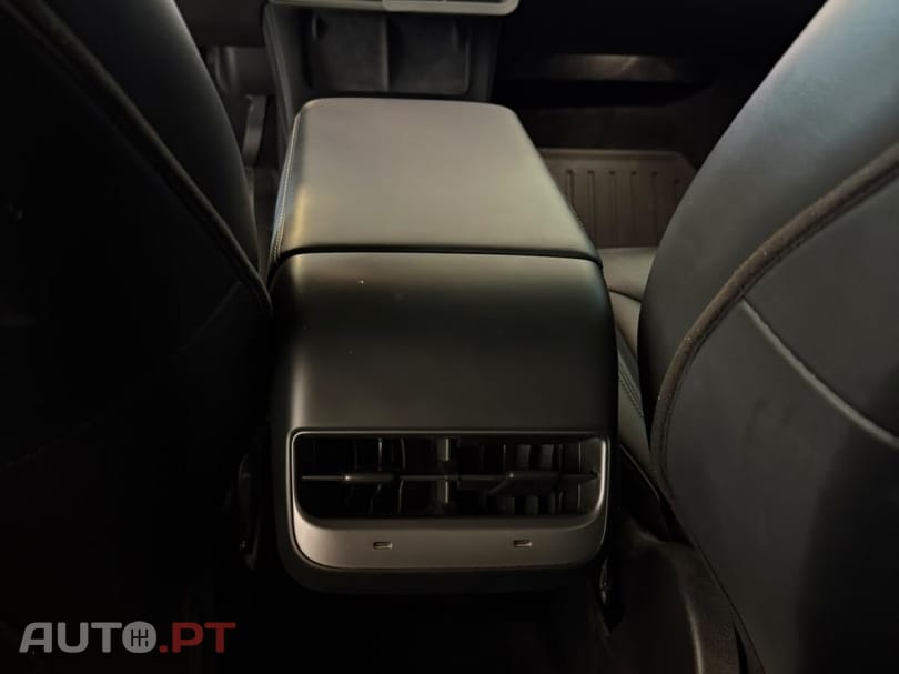 Tesla Model Y Tração Traseira