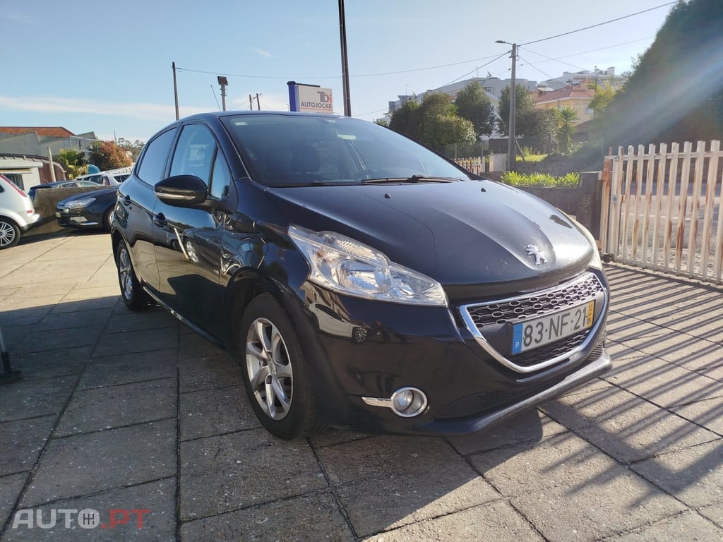 Peugeot 208 1.4 HDi Active