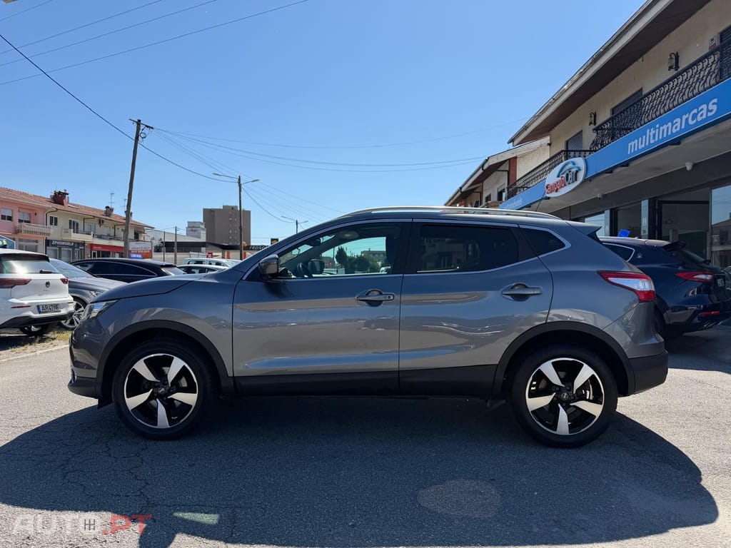 Nissan Qashqai 1.2 DIG-T N-Connecta 18
