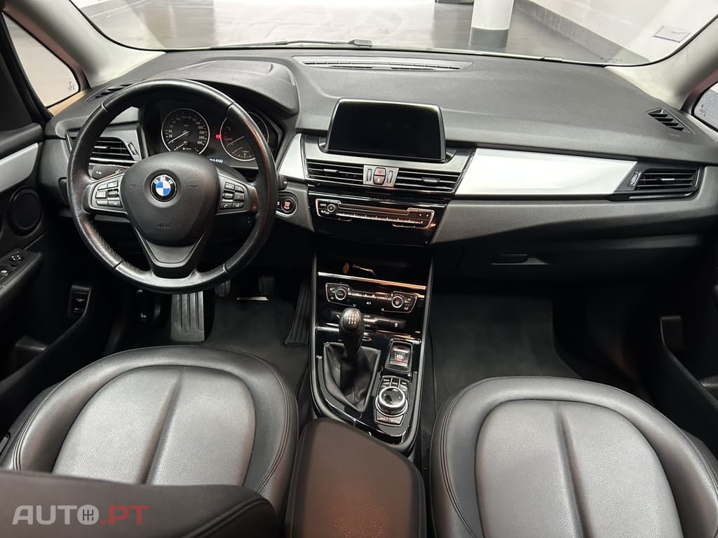 BMW 216 d Advantage