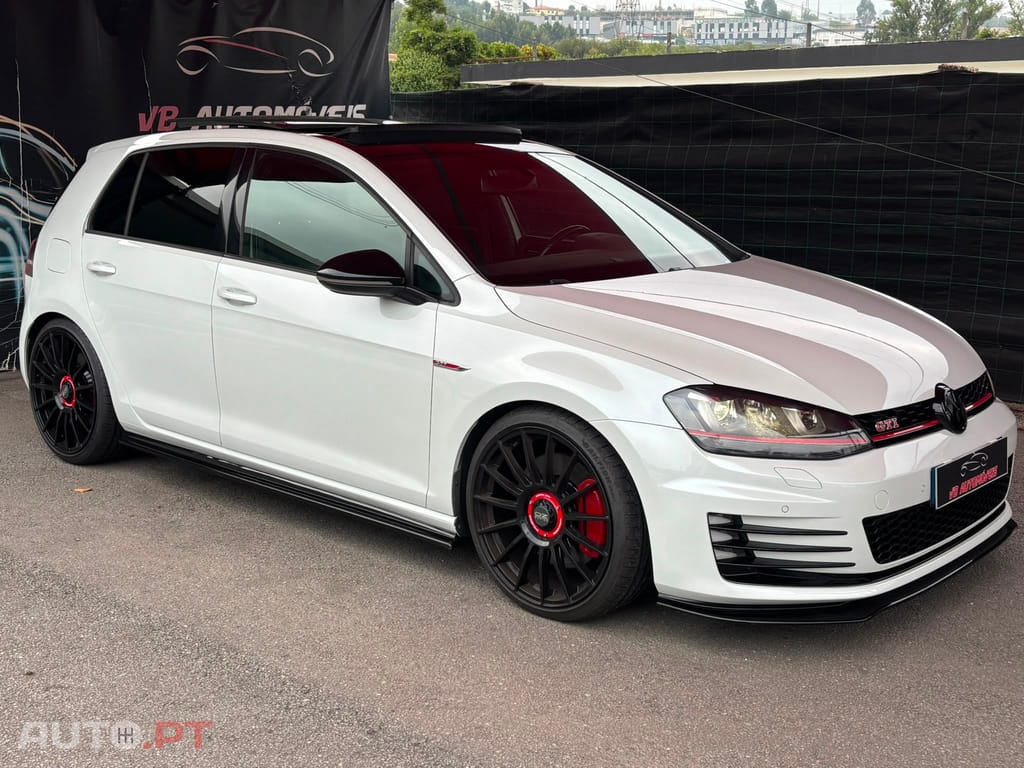 Volkswagen Golf 2.0 TSi GTi DSG Performance