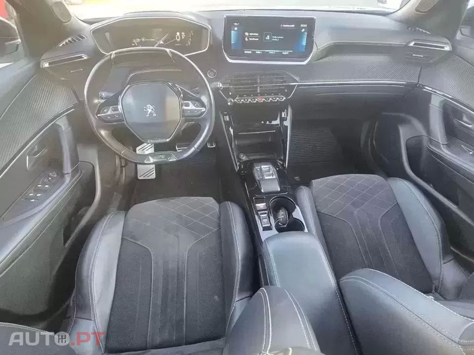 Peugeot E-2008 GT Pack