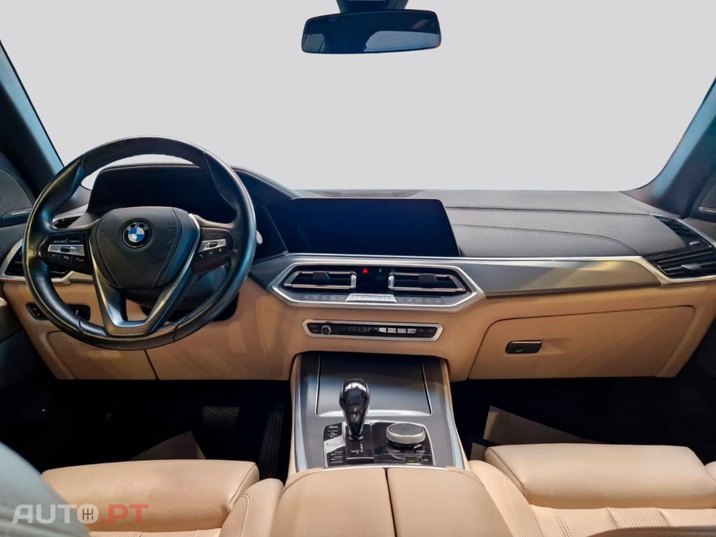 BMW X5 I.V.A DEDUTIVEL xDrive45e 