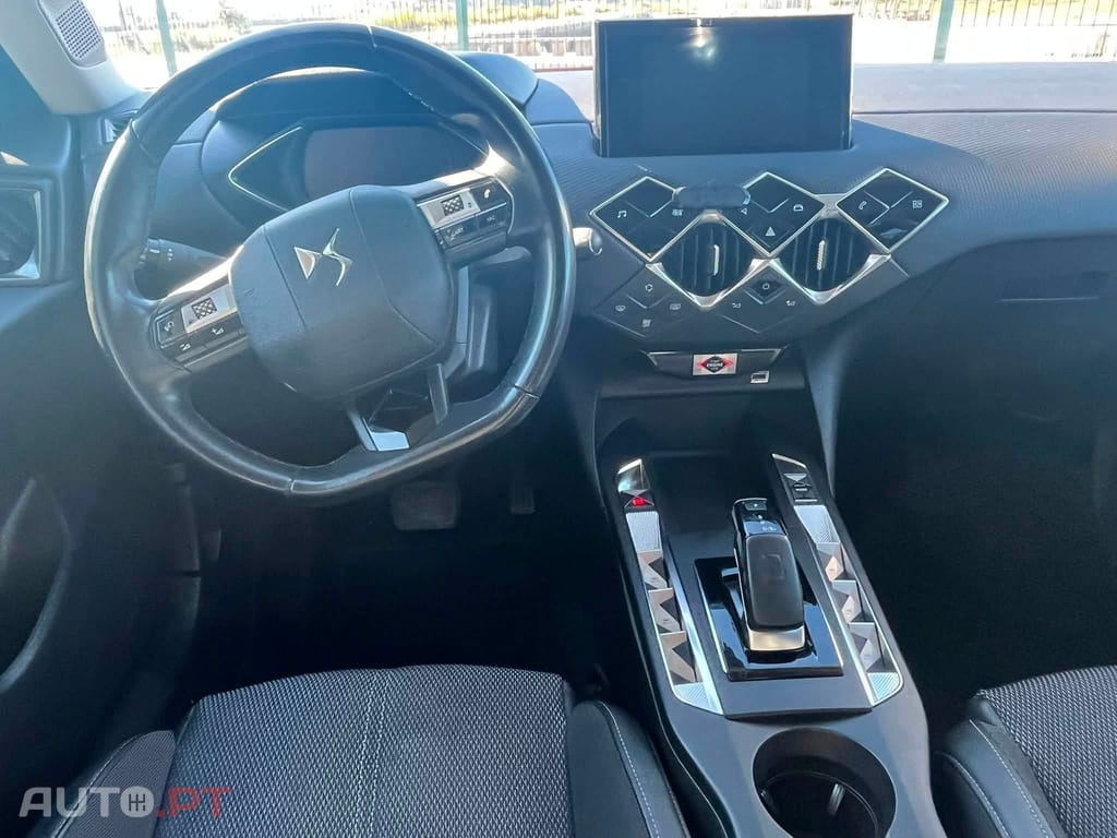 DS DS3 Crossback E-Tense Bastille
