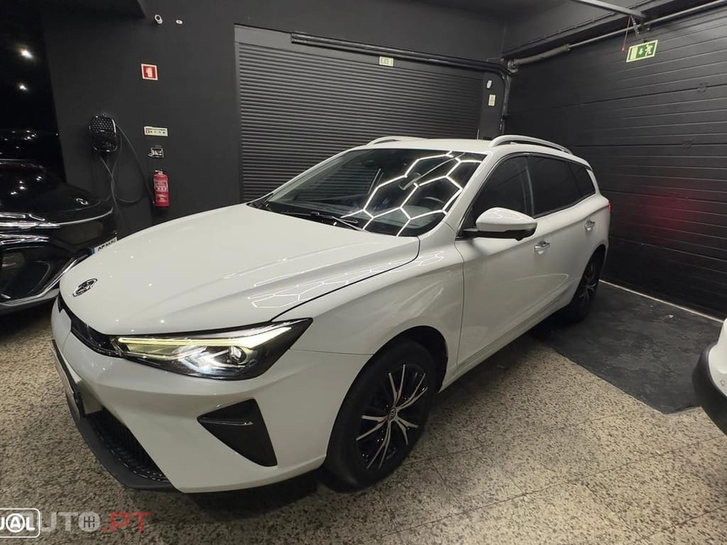 MG MG5 51 kWh Luxury