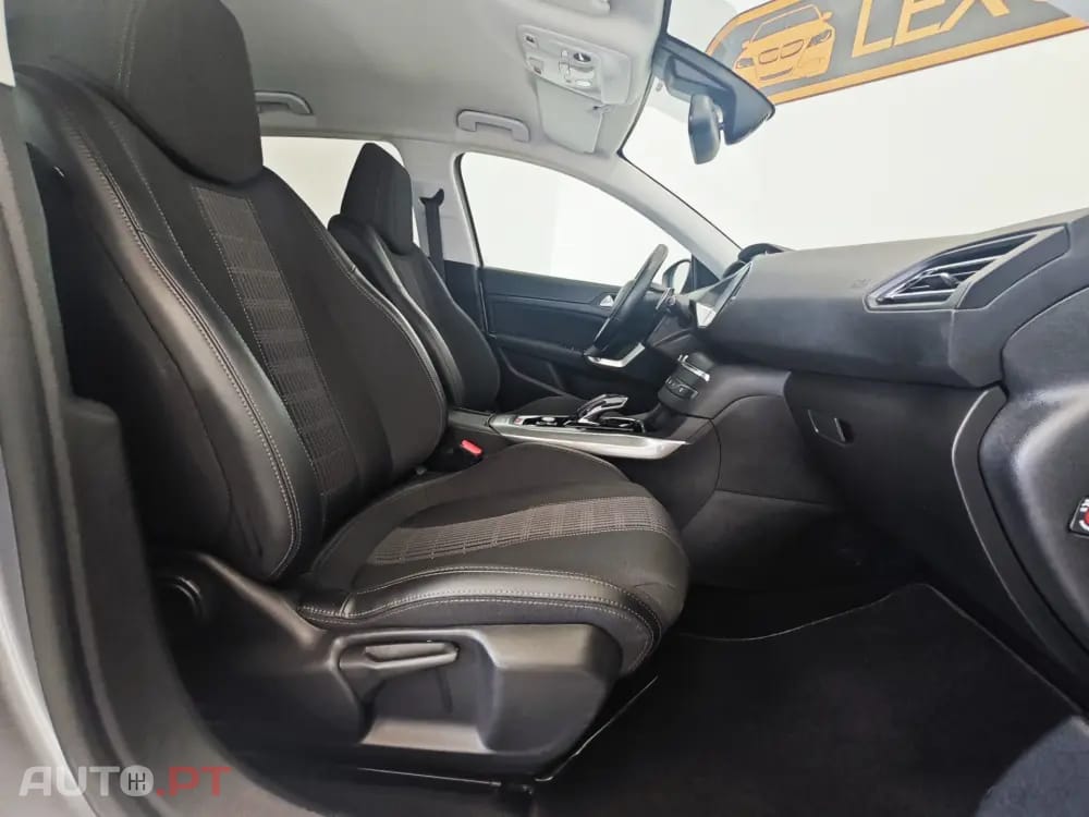 Peugeot 308 PureTech 130 EAT8 Allure Pack