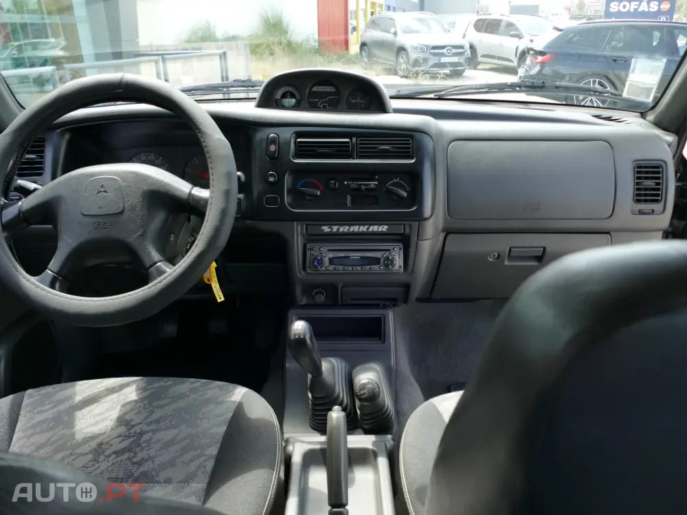Mitsubishi L200 2.5 TD Strakar CD