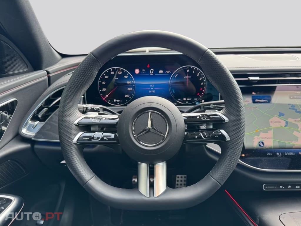Mercedes-Benz E 300 I.V.A DEDUTIVEL de T AMG