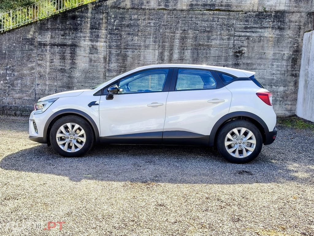 Renault Captur 1.6 E-Tech Full Hybrid Engineered