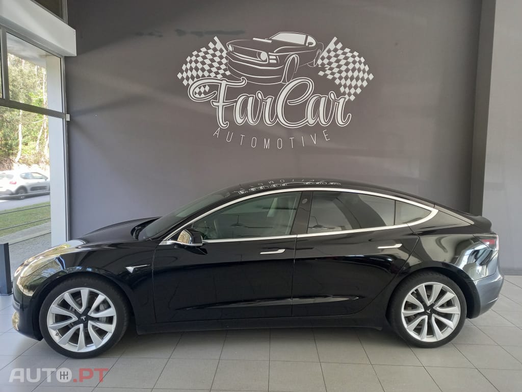 Tesla Model 3 Long-Range Dual Motor AWD