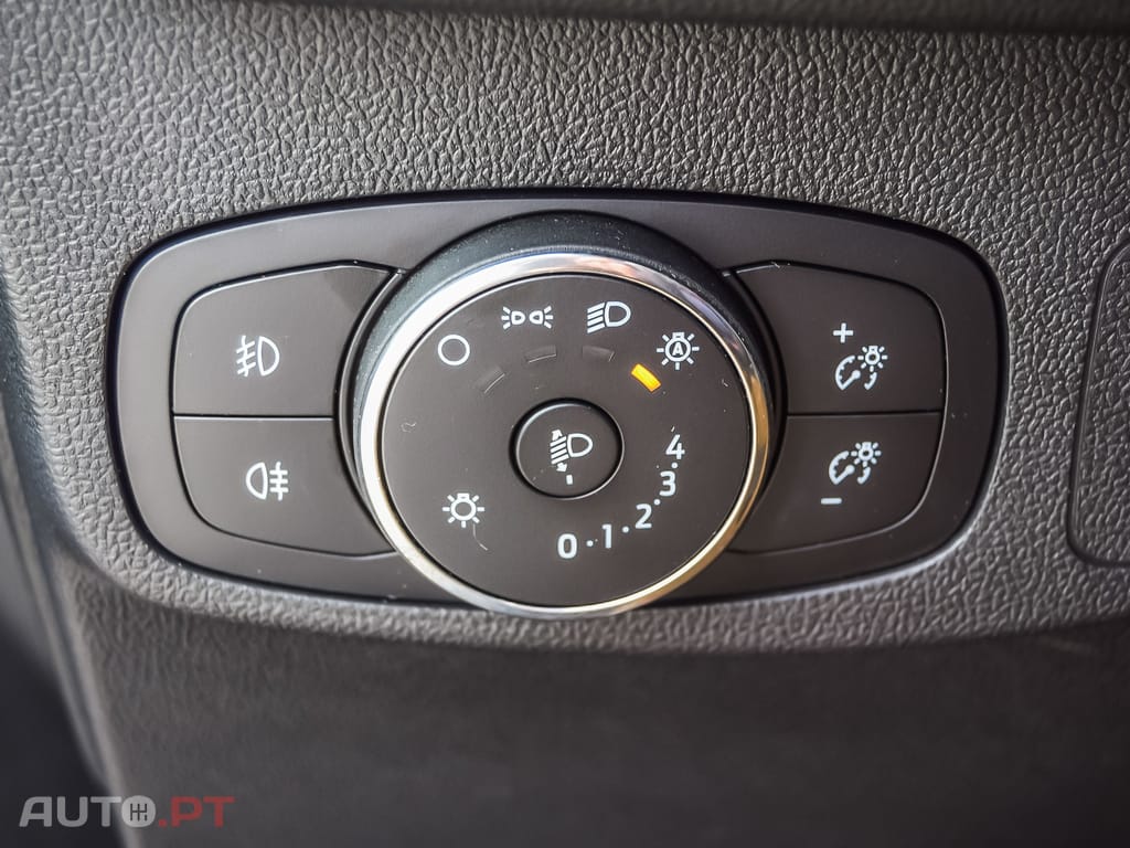 Ford Focus SW 1.0 EcoBoost MHEV ST-Line X Aut.