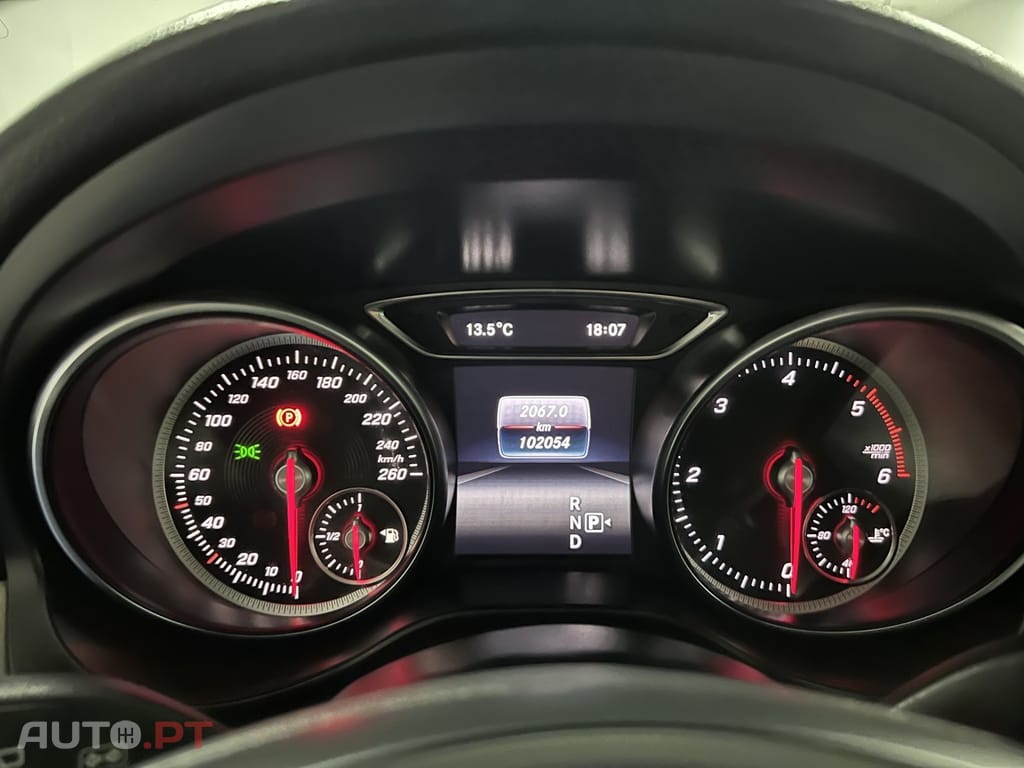 Mercedes-Benz CLA 200 d Shooting Brake Urban Aut.