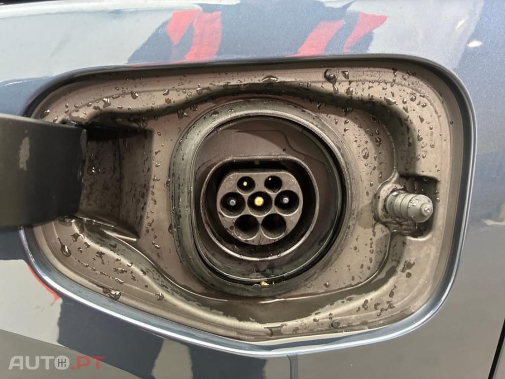 Volvo XC40 T5 Recharge R-Design DCT7