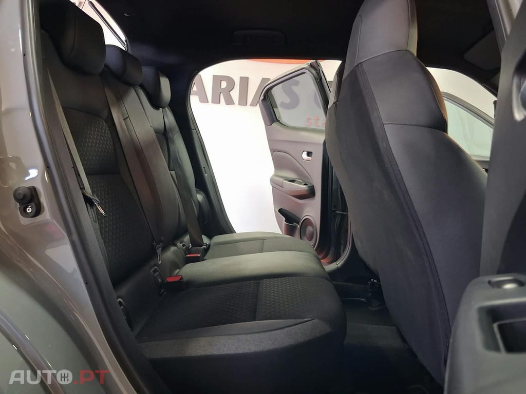 Nissan Juke 1.0 DIG-T N-Connecta DCT