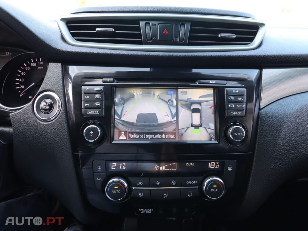 Nissan Qashqai 1.5 dCi N-Connecta 18 RS