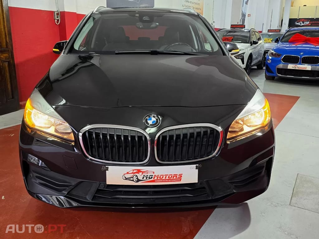 BMW 216 d Advantage Auto