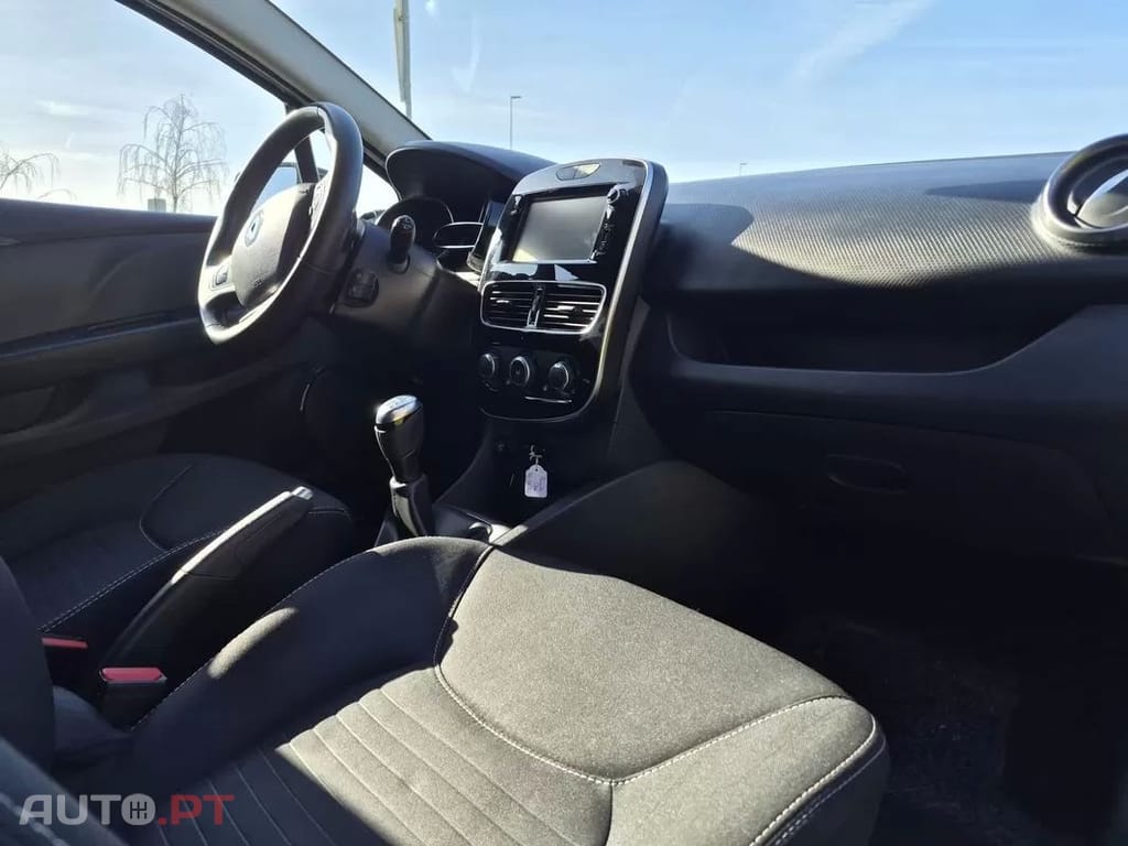 Renault Clio Sport Tourer 0.9 TCe Limited Edition