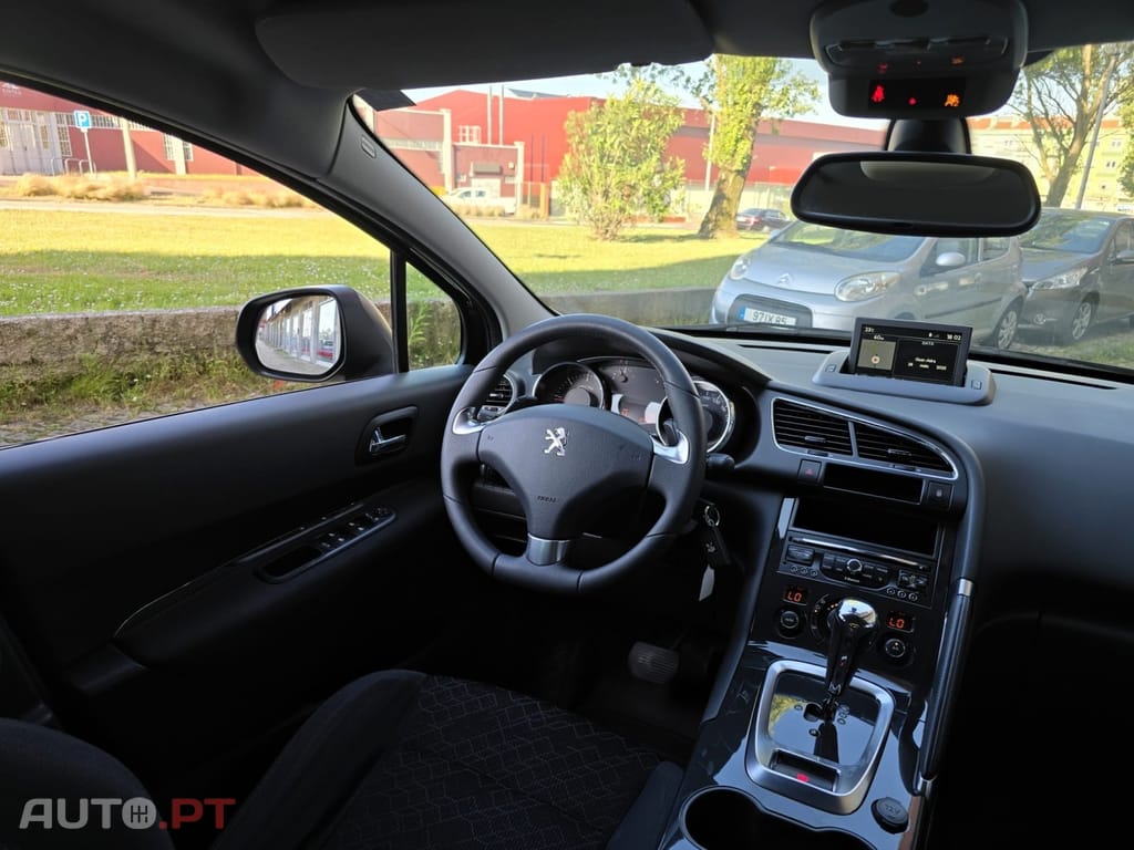 Peugeot 3008 1.6 e-HDi SE Style 2-Tronic