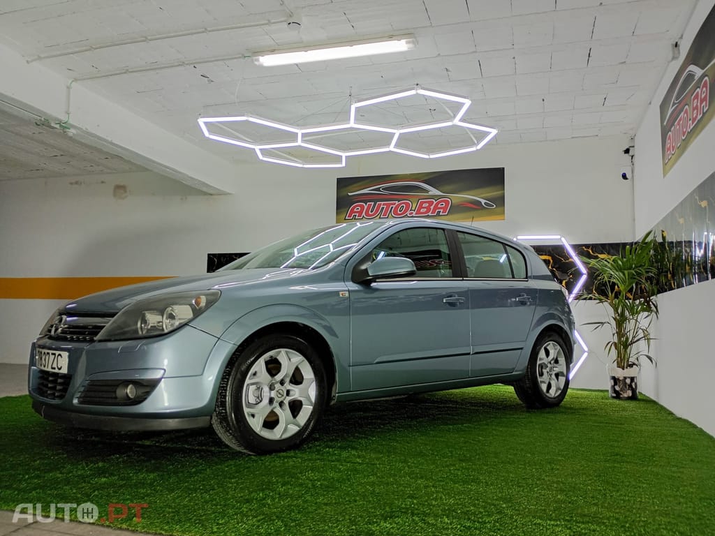 Opel Astra 1.7 CDTI Cosmo M5