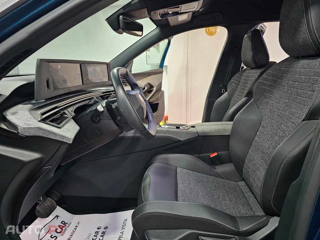 Peugeot 5008 1.2 Hybrid Allure Pack EAT8