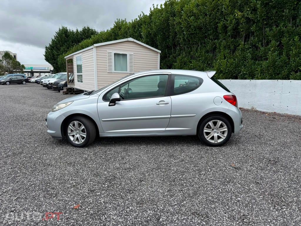 Peugeot 207 1.6 HDi Sport