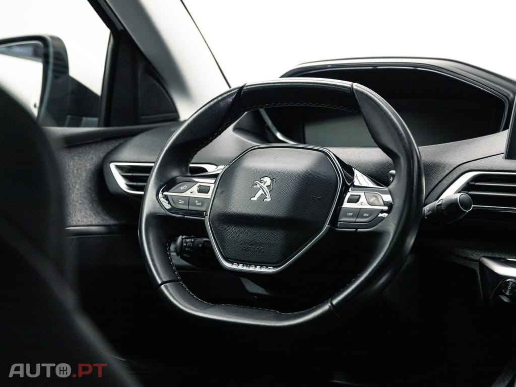 Peugeot 5008 1.5 BlueHDi Allure EAT8