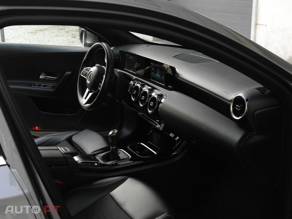 Mercedes-Benz A 180 d Progressive