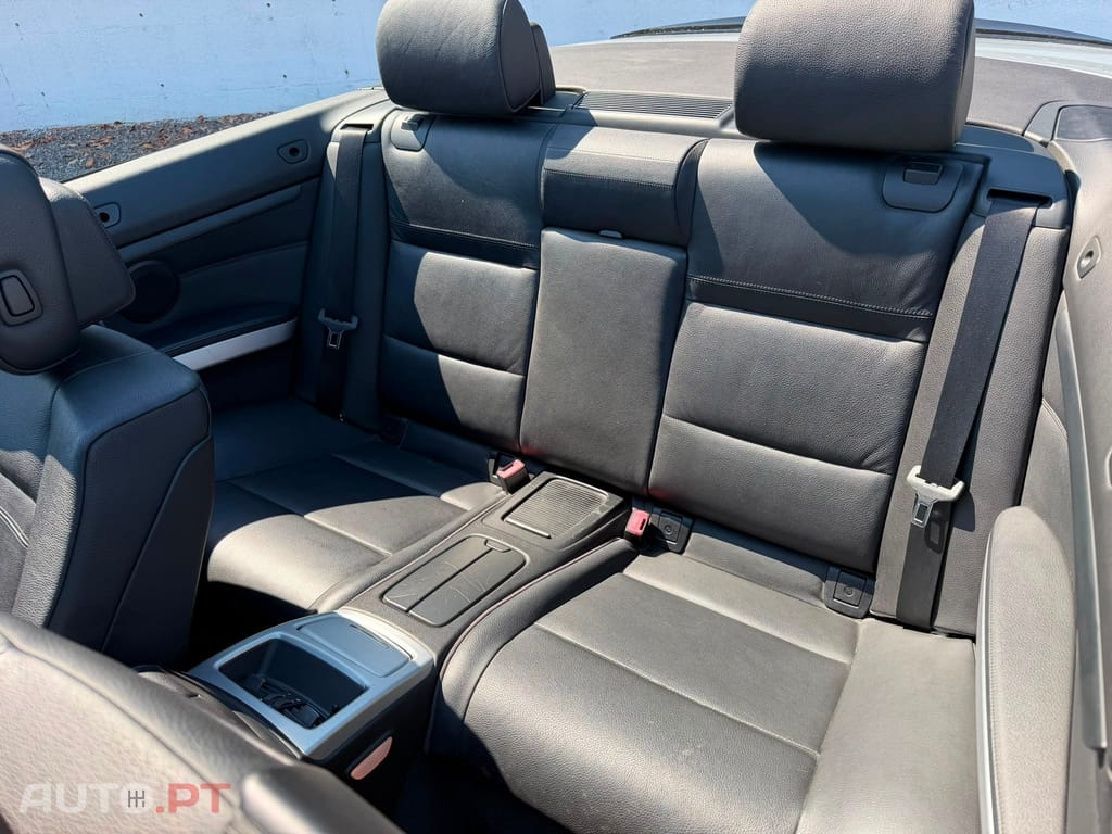 BMW 320 d Auto