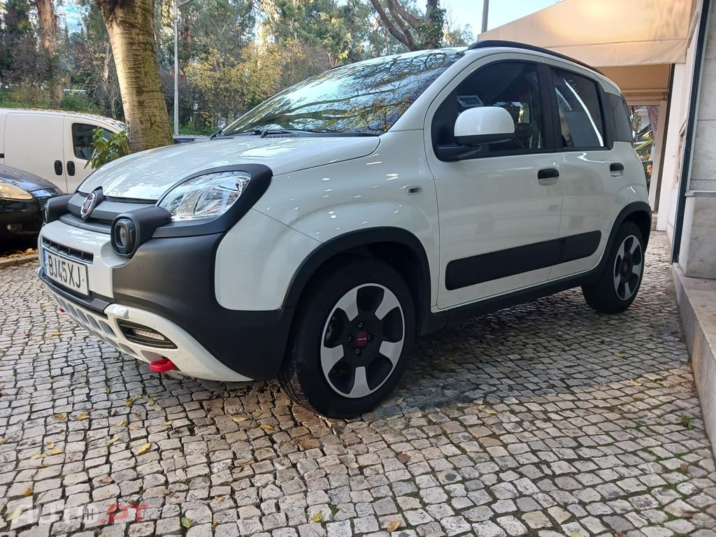 Fiat Panda 1.0 Hybrid City Cross