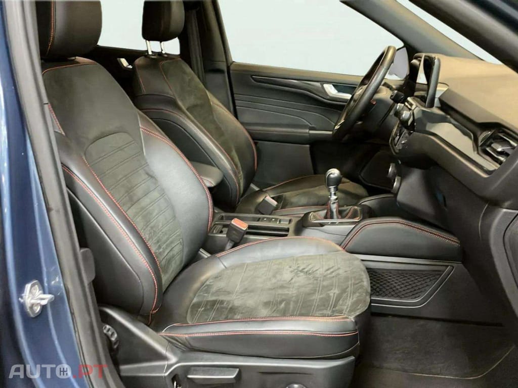 Ford Kuga 1.5 EcoBoost ST-Line X