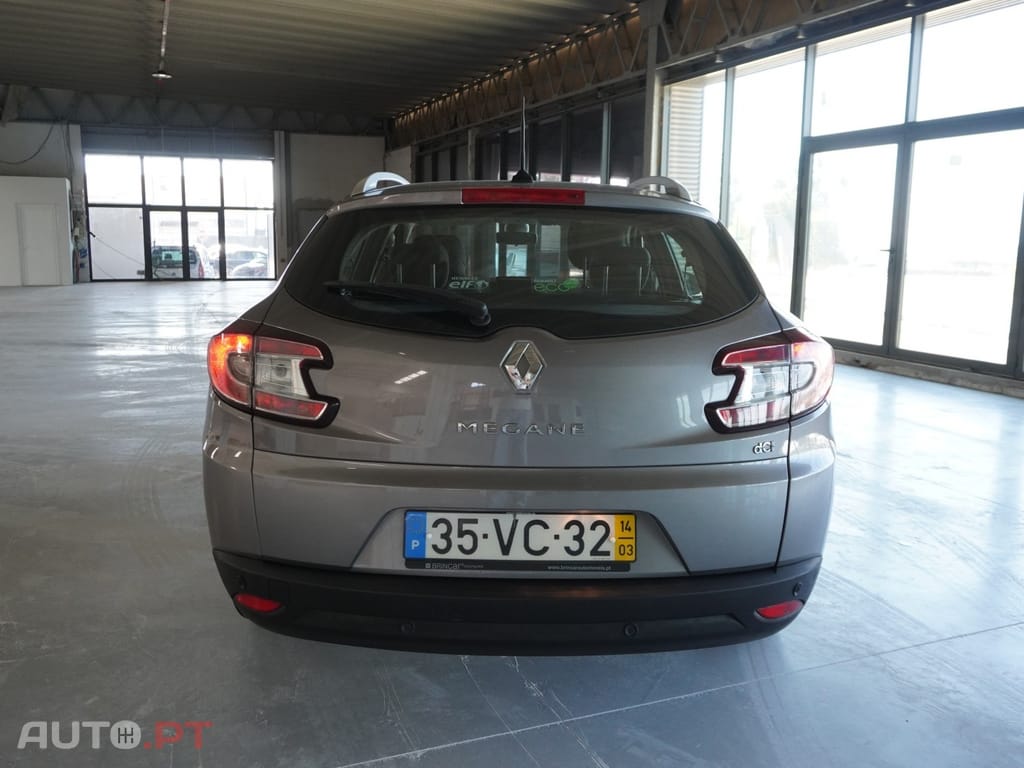 Renault Mégane Sport Tourer 1.5 dCi Dynamique — fotografia 5