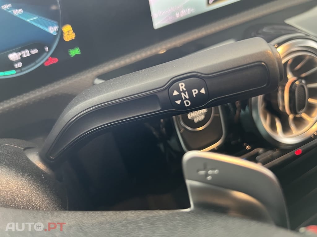 Mercedes-Benz CLA 250 e Shooting Brake AMG Line