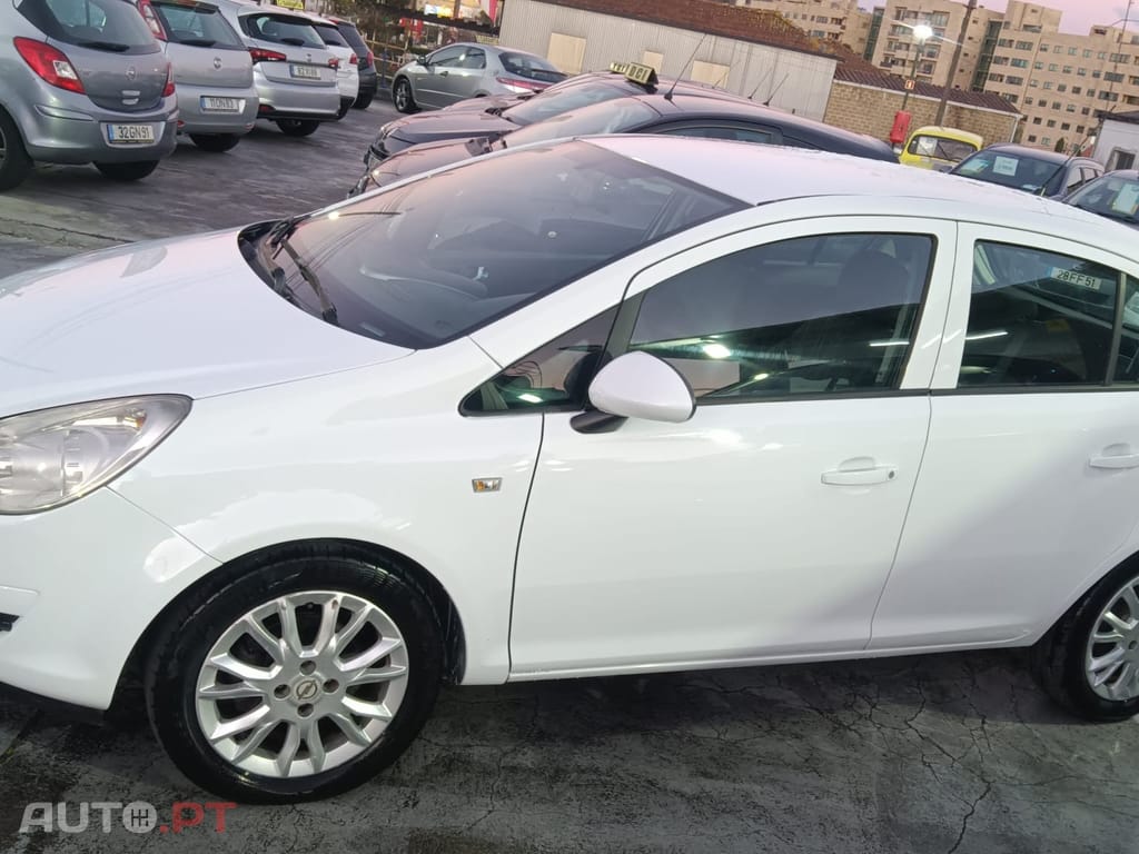 Opel Corsa 1.3 CDTi Enjoy