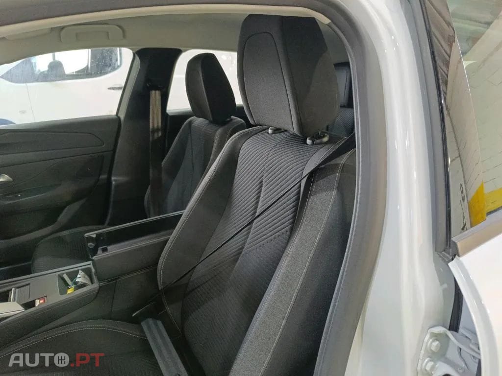 Peugeot 308 1.6 Hybrid Active Pack e-EAT8