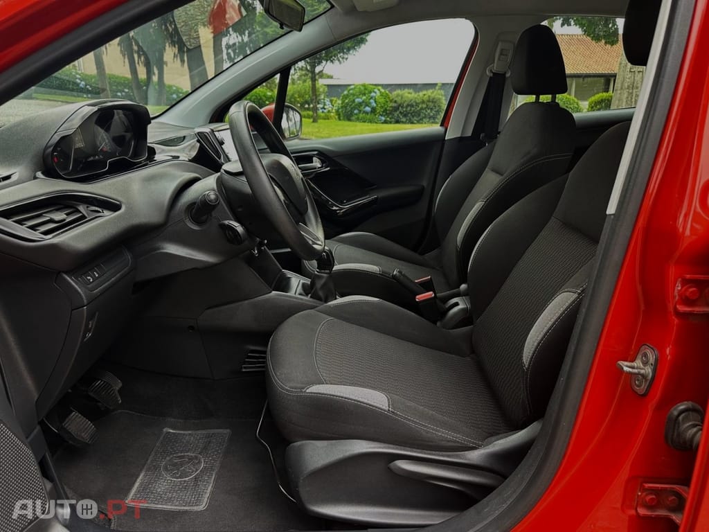 Peugeot 208 1.2 PureTech Active