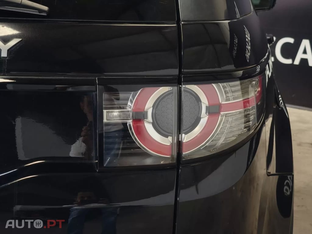 Land Rover Discovery Sport 2.2 SD4 HSE Auto