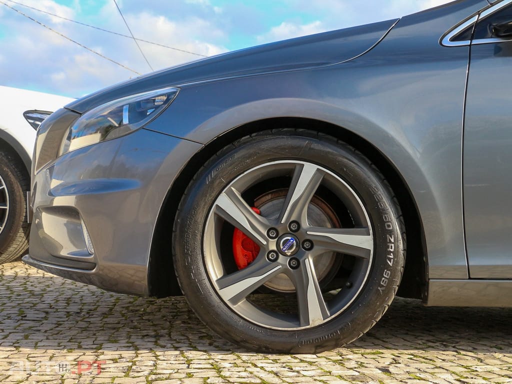 Volvo V40 1.6 D2 Eco R-Design